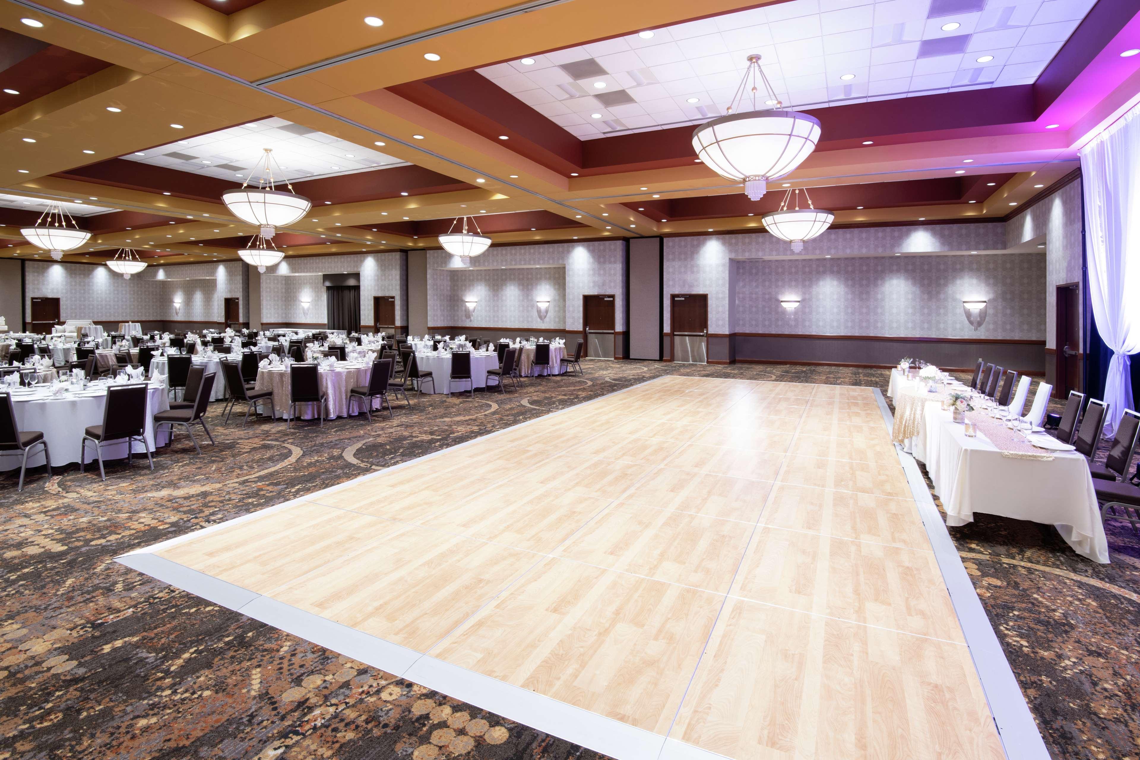 Embassy Suites Northwest Arkansas - Hotel, Spa & Convention Center Rogers Exterior foto