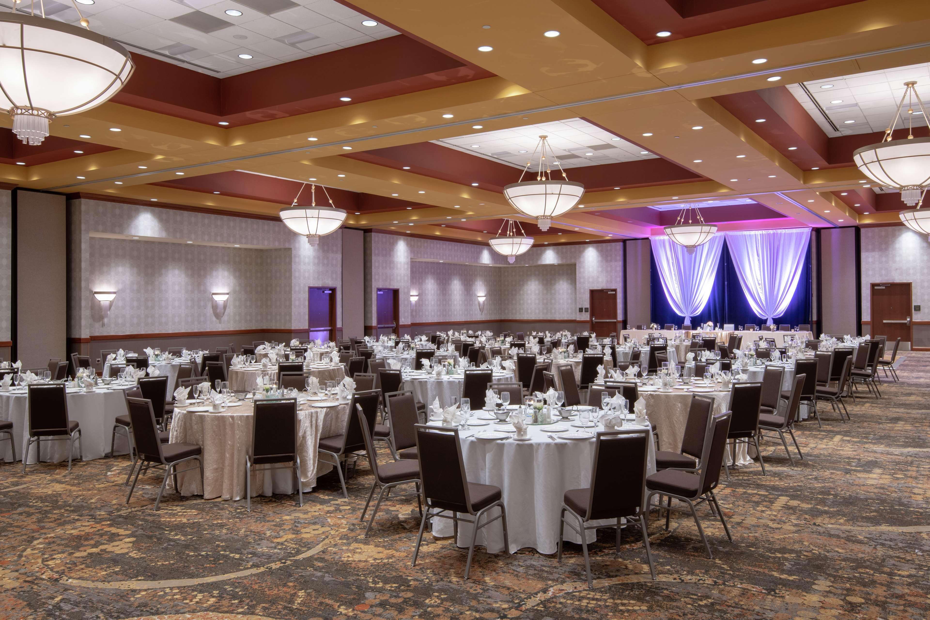 Embassy Suites Northwest Arkansas - Hotel, Spa & Convention Center Rogers Exterior foto
