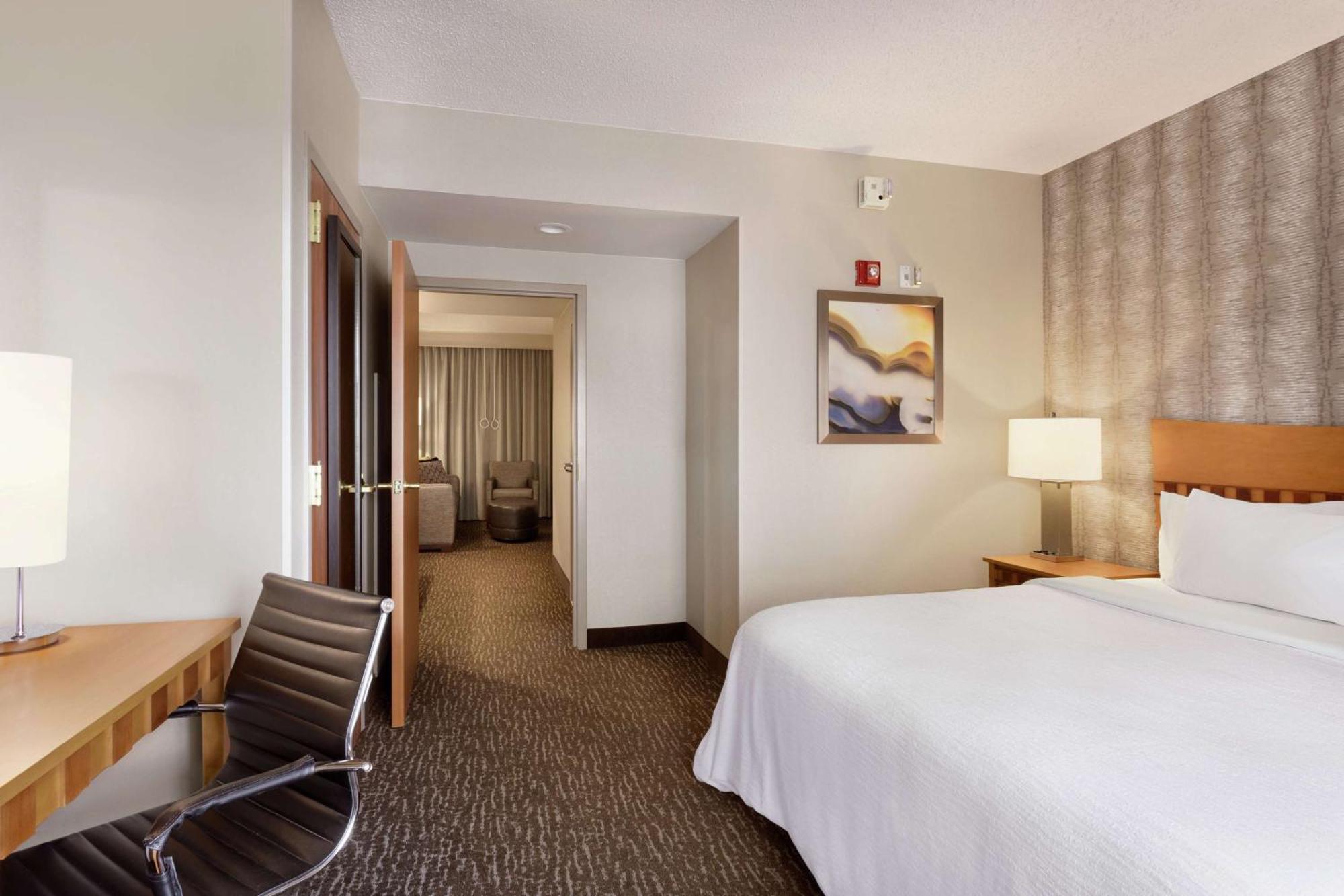 Embassy Suites Northwest Arkansas - Hotel, Spa & Convention Center Rogers Exterior foto
