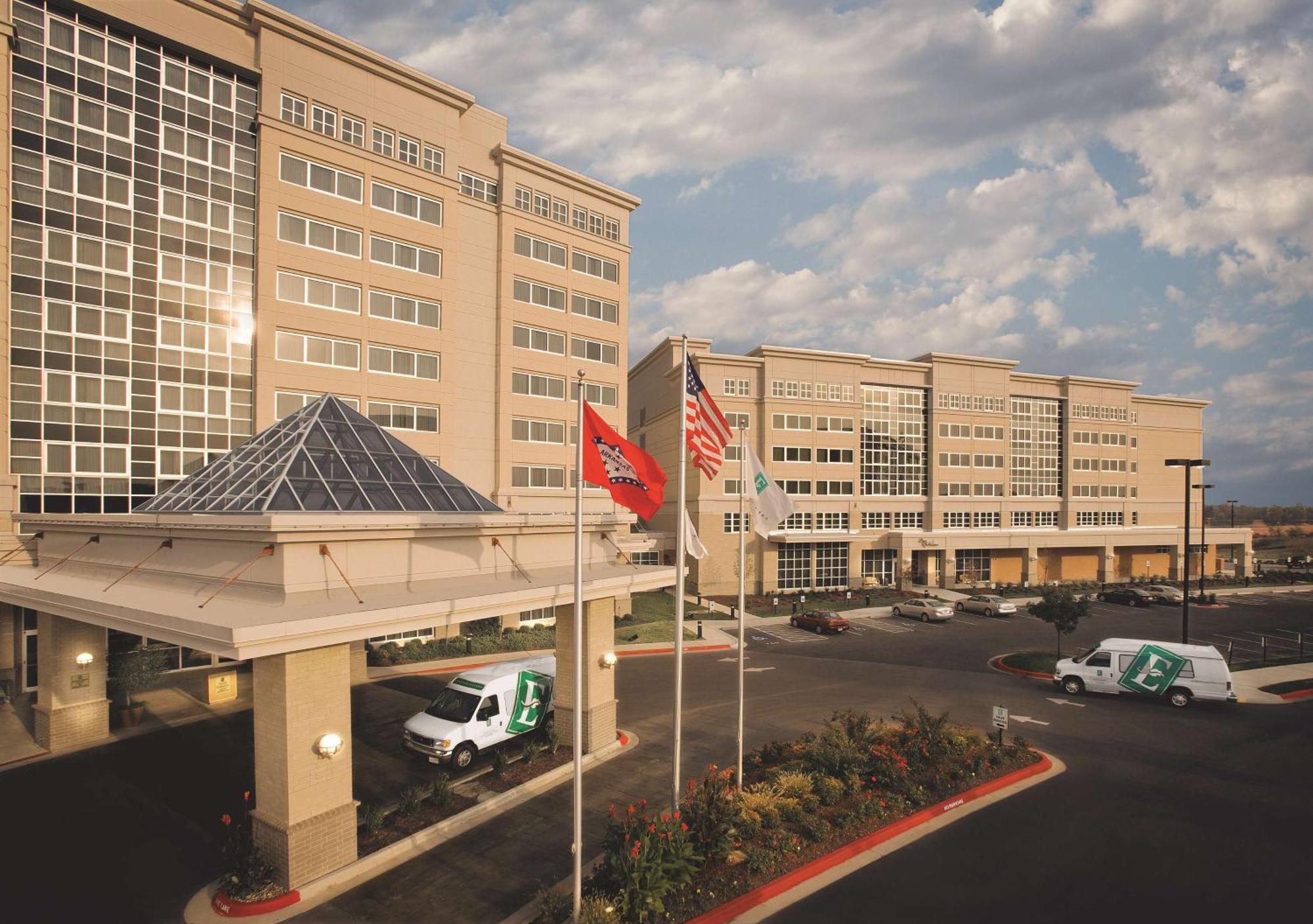 Embassy Suites Northwest Arkansas - Hotel, Spa & Convention Center Rogers Exterior foto